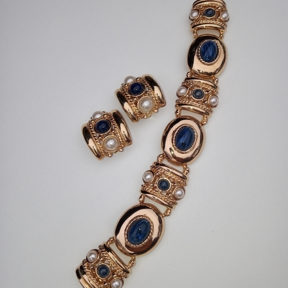 Vintage Joan Rivers Bracelet & Earrings Set ! - Picture 6 of 7